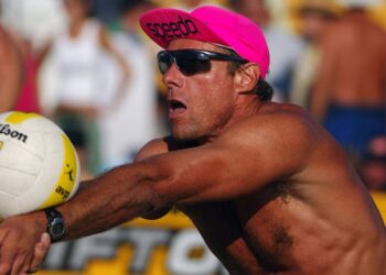 10 Greatest Volleyball Players Who Dominated the Court